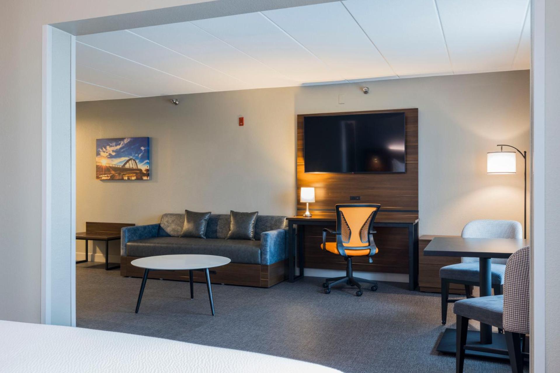 Four Points By Sheraton Columbus-Polaris Exterior photo